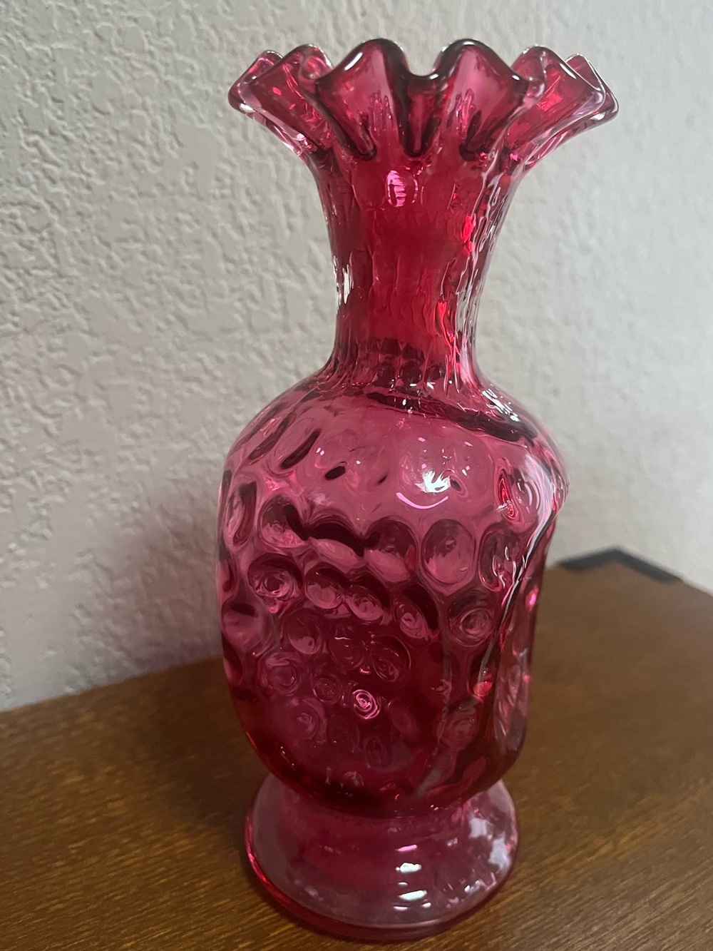 Vintage Fenton Glass Cranberry Ruffle Edge, Dot Pattern Flower Vase 7” - Picture 5 of 5
